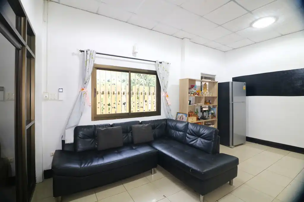 Two detached houses for sale in Chiang Phin, Udon Thani, Thailand, photo 8