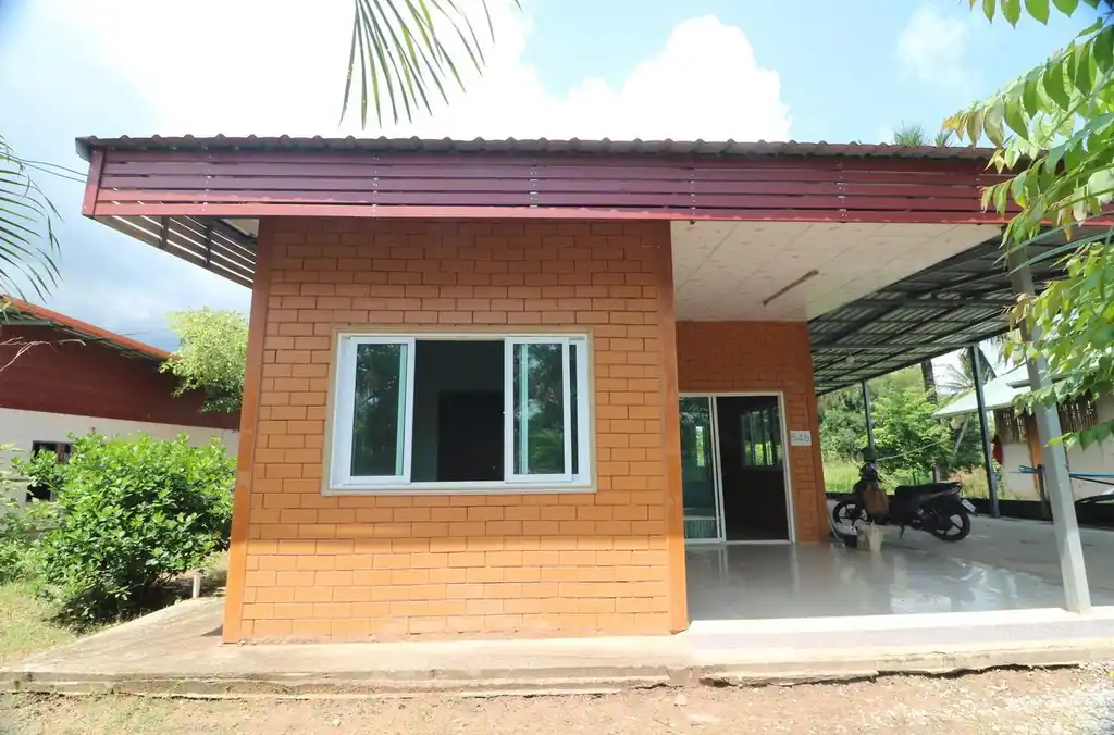 House for sale in Nong Wua So, Udon Thani: 2 bed, 2 bath on 960 sq m freehold land, photo 3