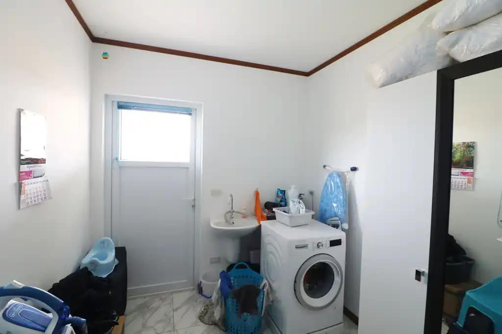 3 bedroom, 3 bathroom home on 16+ rai for sale in Nong Han, Udon Thani, photo 20
