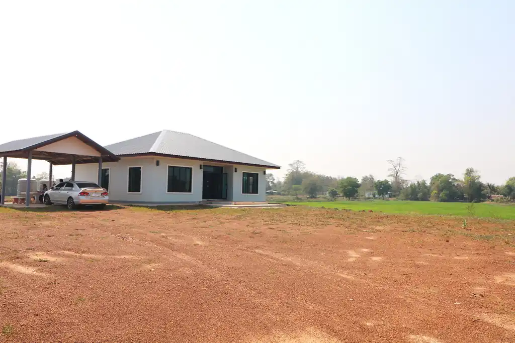 3 bedroom, 2 bathroom home on 3+ rai for sale near Tha Bo, Nong Khai, photo 4