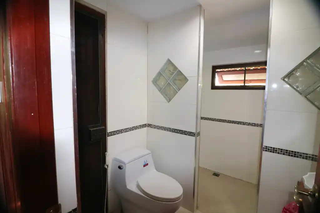 Authentic teak homes on 3+ rai of freehold land within Udon Thani city regions, photo 26