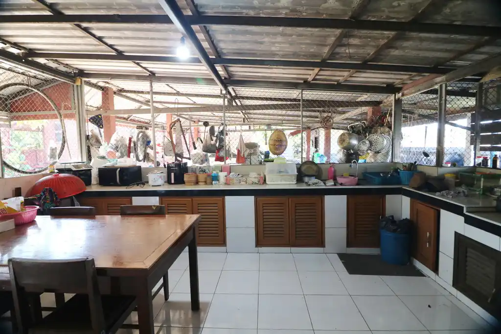 Authentic teak homes on 3+ rai of freehold land within Udon Thani city regions, photo 35
