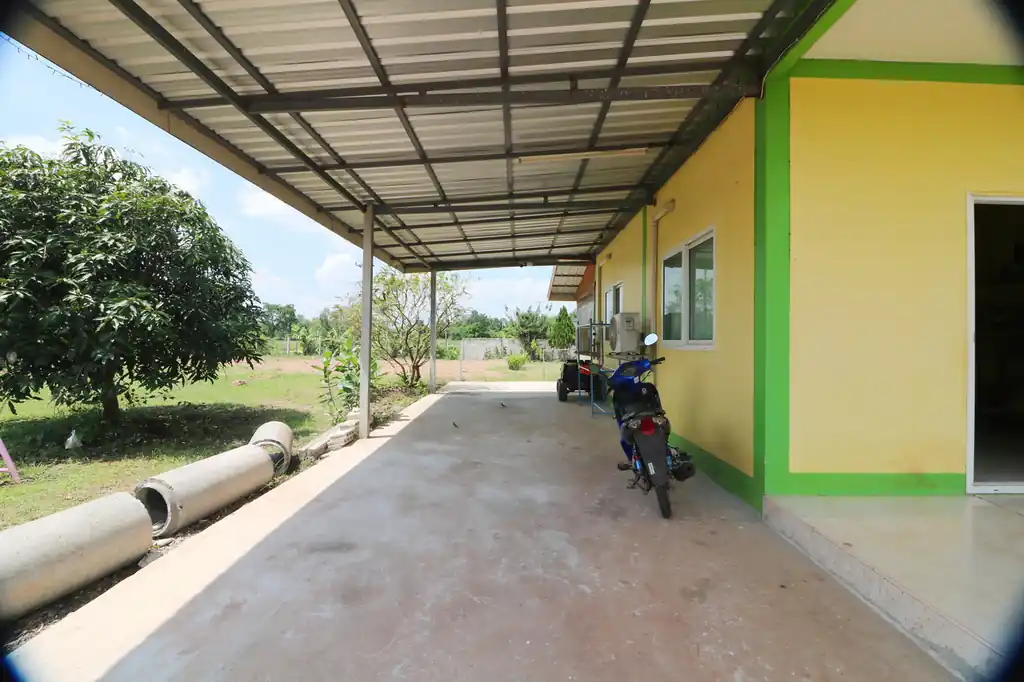 Affordable 2 bedroom, 1 bath home on 5.25 rai freehold land in Nong Han, Udon Thani, photo 9