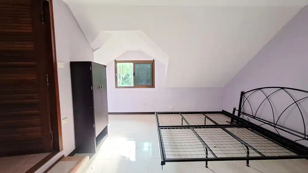 12-bedroom estate for sale near Red Lotus Lake, Udon Thani, Thailand, photo 36