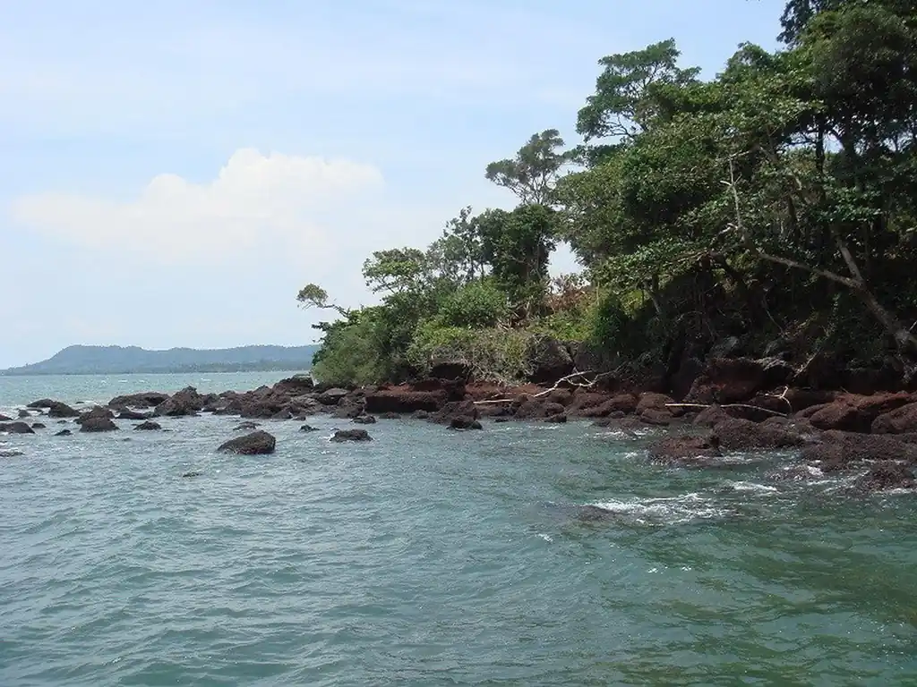 37 rai of peninsular land for sale in Trat, Thailand, photo 7