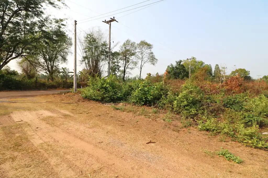 2+ rai of land with water views for sale in Nong Na Kham, Udon Thani, photo 5