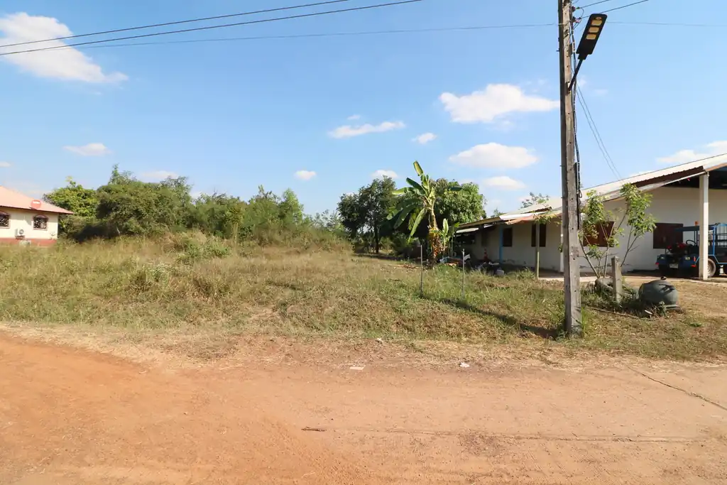 Affordable 676 sq m village land plot for sale in Phon Ngam, Nong Han, Udon Thani, photo 2
