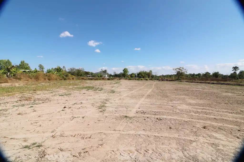 1 to 3 rai of land for sale in Non Sung, Udon Thani, photo 3