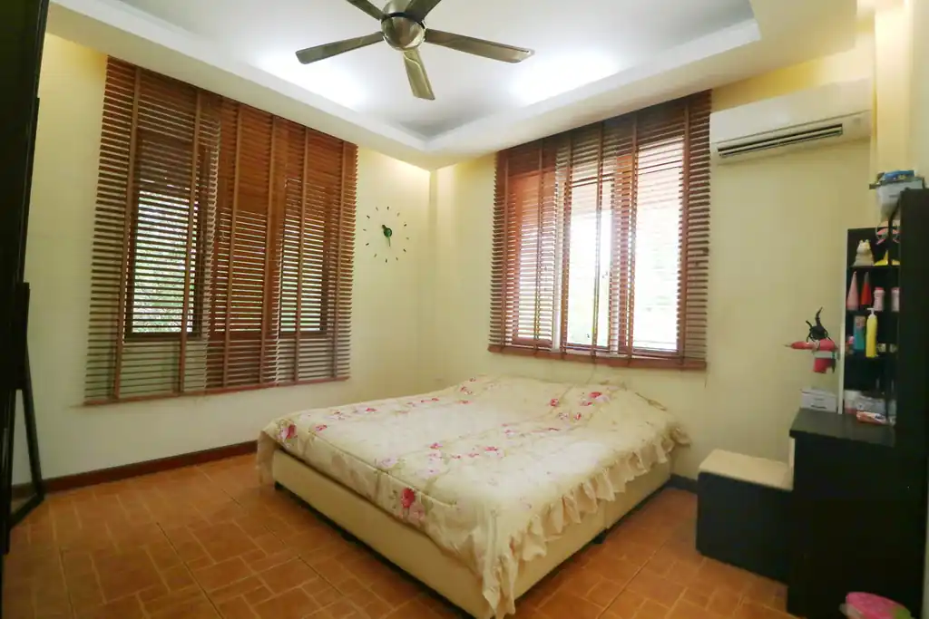 32+ rai of land and homes with rare investment trees for sale in Sakhrai, Nong Khai, photo 25