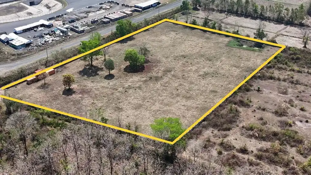 Buriram 10 rai freehold beside Chang Circuit – hotel development site, photo 2