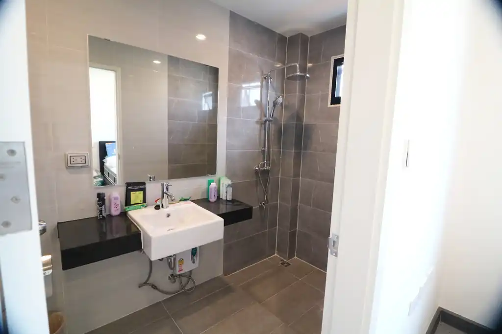 New 3–4 bedroom, 4 bathroom fully furnished corner home for rent near UD Town, Udon Thani, photo 31